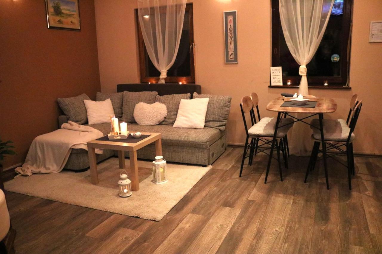 Guest House Studio Apartman Marina - With Jacuzzi, Free Parking, Pet Friendly Karlovac Εξωτερικό φωτογραφία