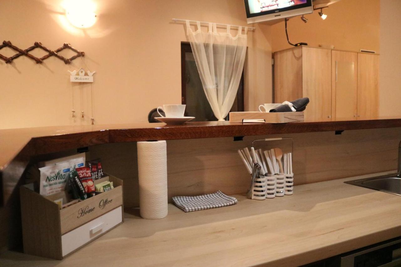 Guest House Studio Apartman Marina - With Jacuzzi, Free Parking, Pet Friendly Karlovac Εξωτερικό φωτογραφία