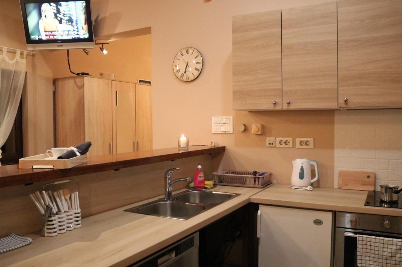 Guest House Studio Apartman Marina - With Jacuzzi, Free Parking, Pet Friendly Karlovac Εξωτερικό φωτογραφία